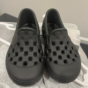 Vans Slip-On TRK Shoe so 6c
